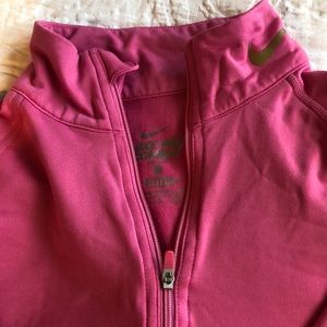 Nike Dri-Fit pullover size small fitted